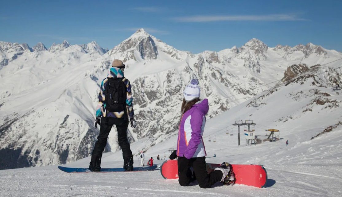 Почему стоит выбрать Домбай для зимнего отдыха