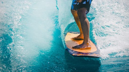 Серфинг для занятых: покоряем волны в перерывах между делами