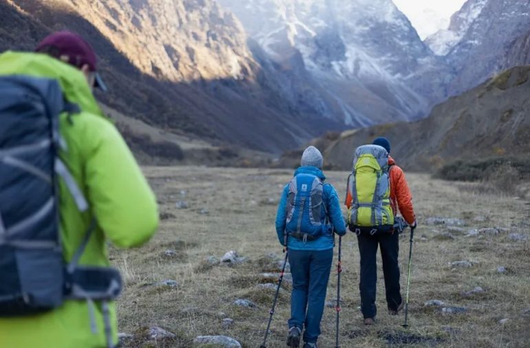 Пешие маршруты для начинающих: как выбрать первый поход без ошибок